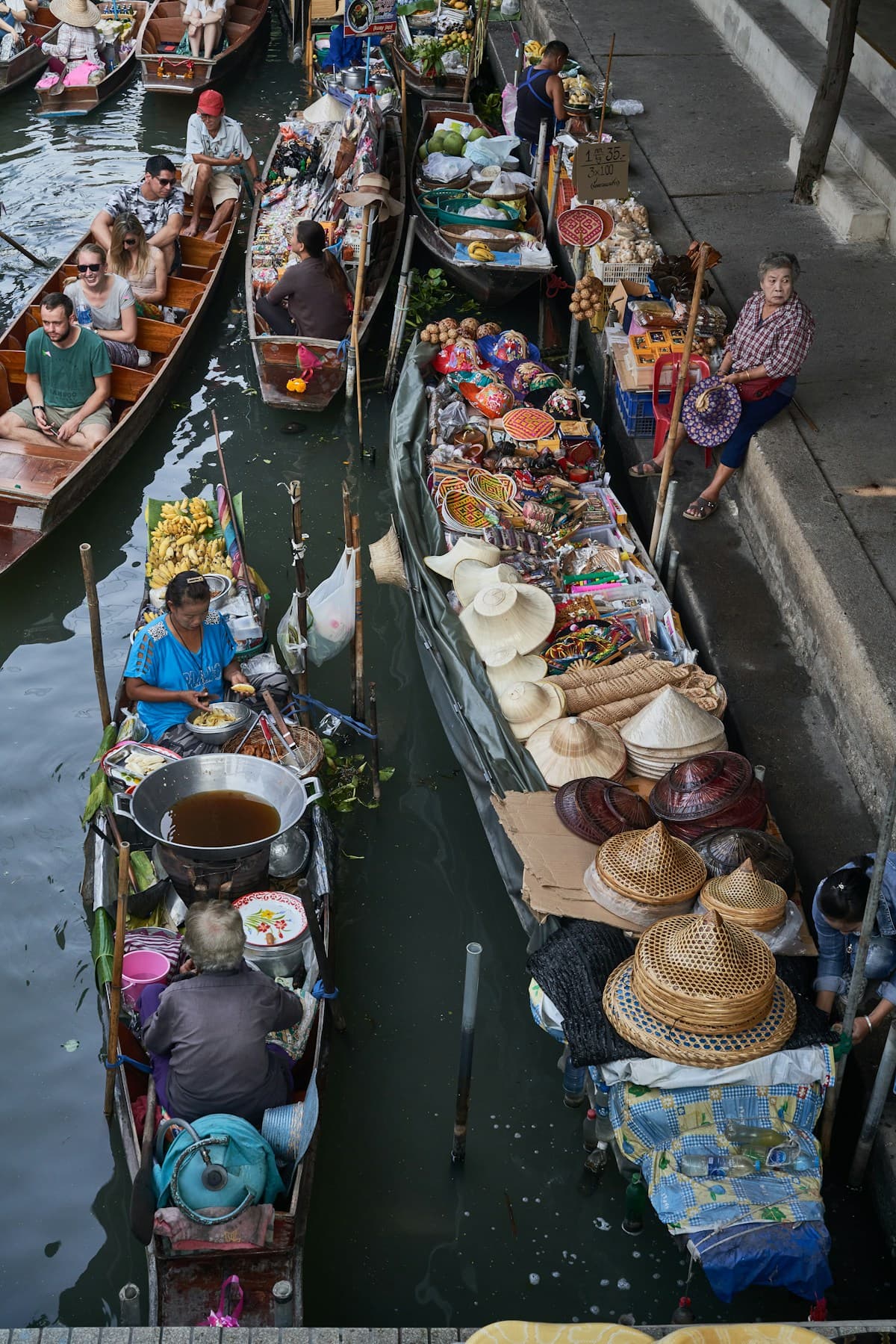 Thai Bargaining Tips: From 'How Much' to Successful Haggling